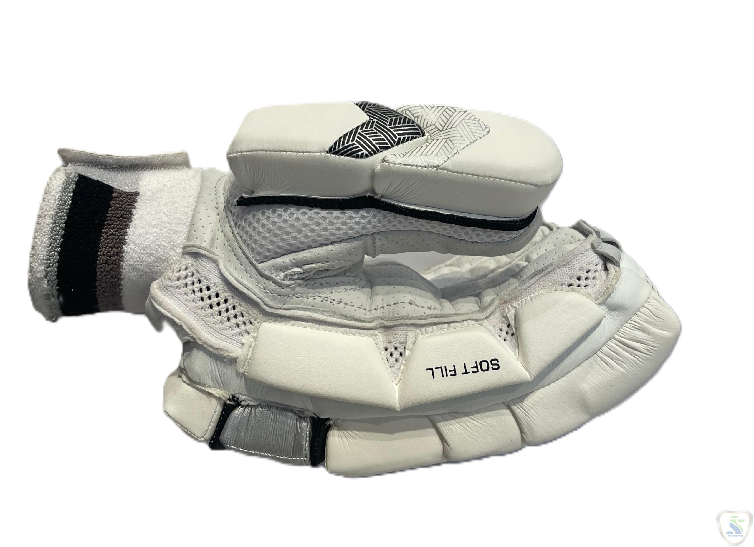 SS Matrix Cricket Batting Gloves - Image 5